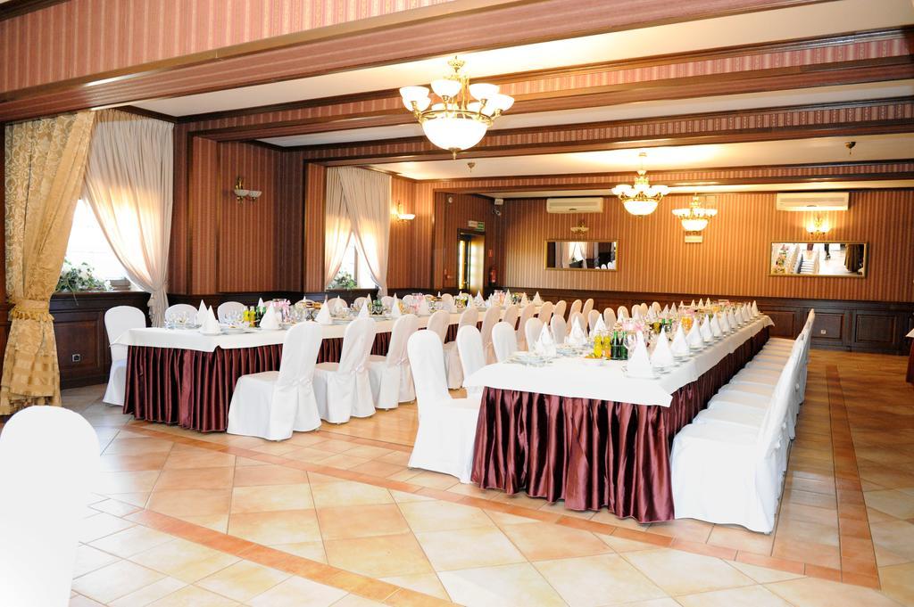 Hotel Czardasz Kozieglowy  Ngoại thất bức ảnh