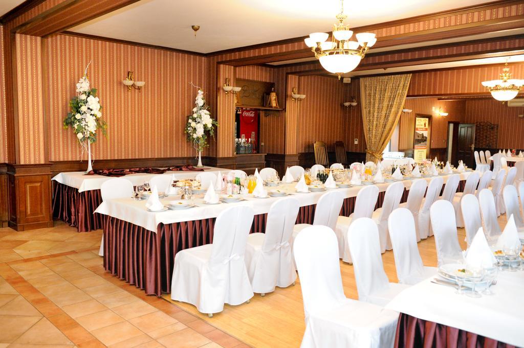 Hotel Czardasz Kozieglowy  Ngoại thất bức ảnh
